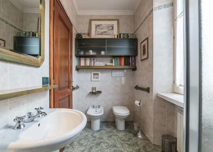 Domus Aurea & Colosseo Sweet Flat Rome
